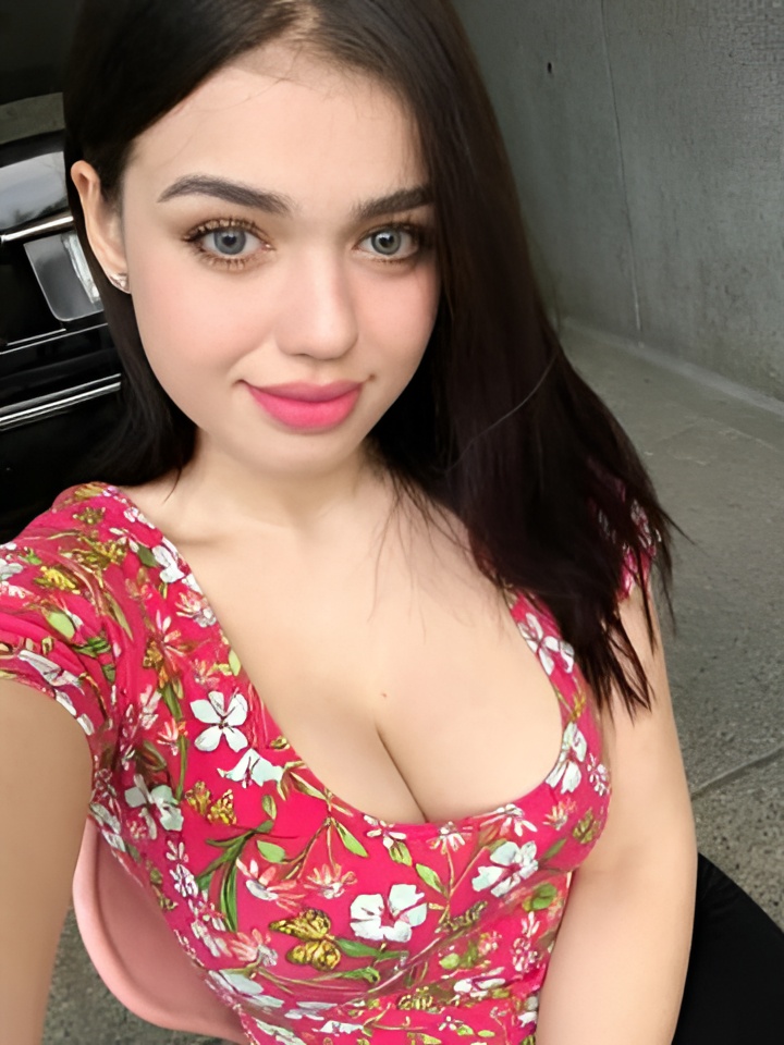 Илона привлекальеная девушка из Докучаевска цена от 2500 руб