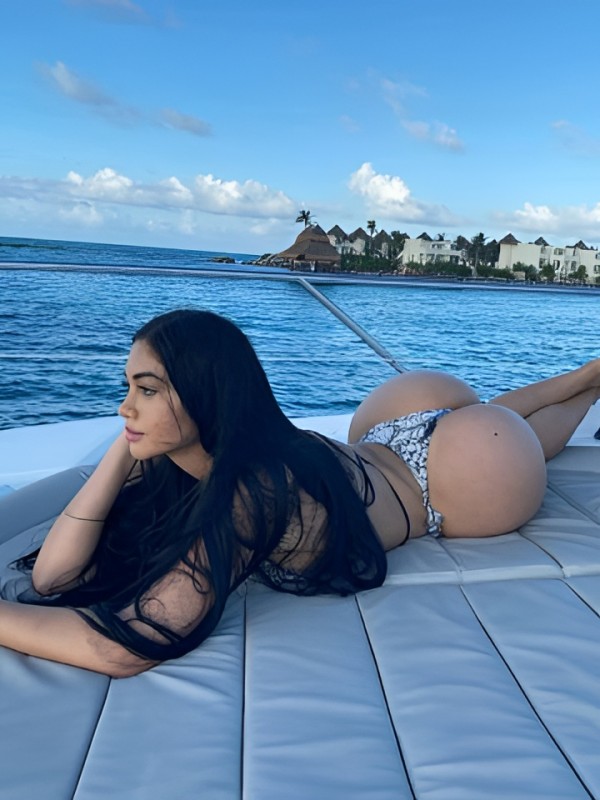 Валентина привлекательная девушка из Докучаевска цена от 10000 руб