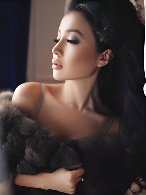 Доминика привлекательная девушка из Докучаевска цена от 5000 руб